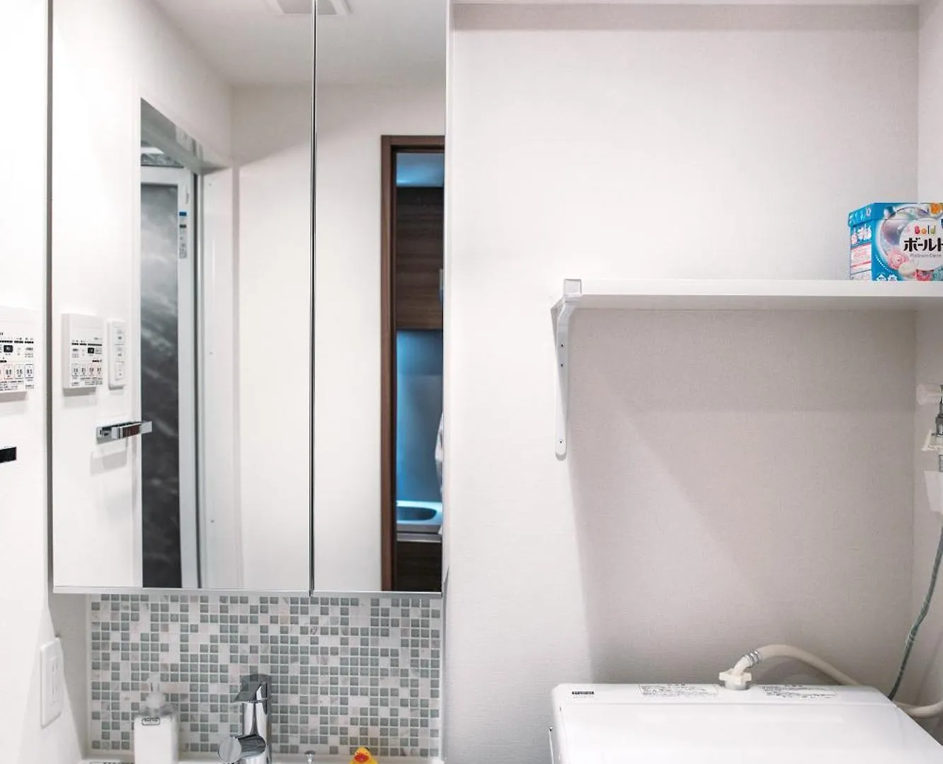 Dash Living Nihonbashi Tokyo Giappone