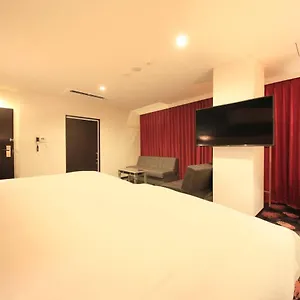 Centurion & Ueno Station -artificial Radium Hot Spring Hotel