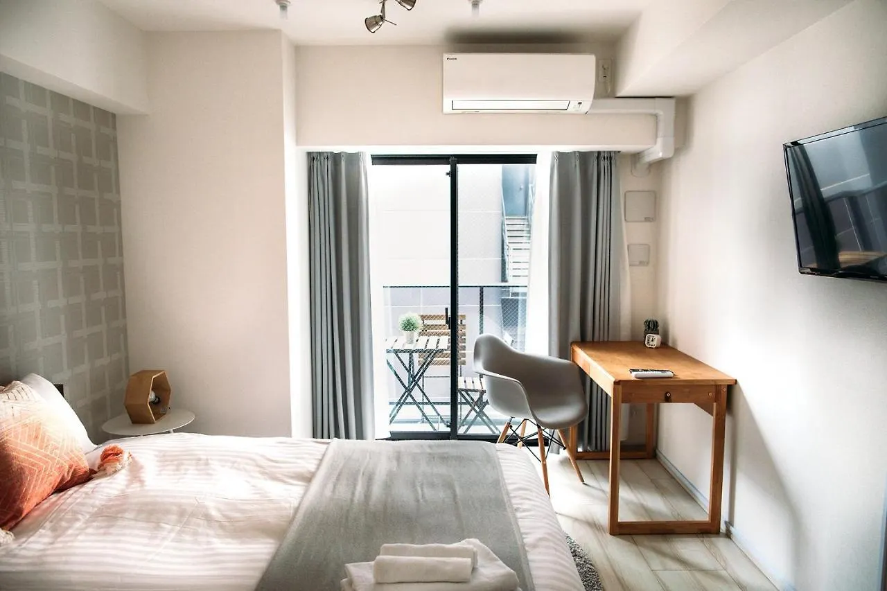 Dash Living Nihonbashi 도쿄